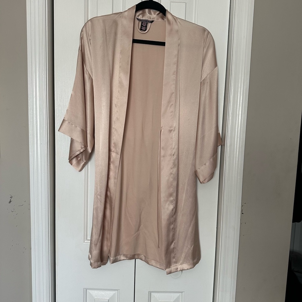 Victoria's Secret Satin Robe in Blush
